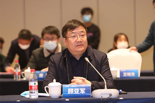 市政府组织召开盐城市集成电路产业发展研讨会